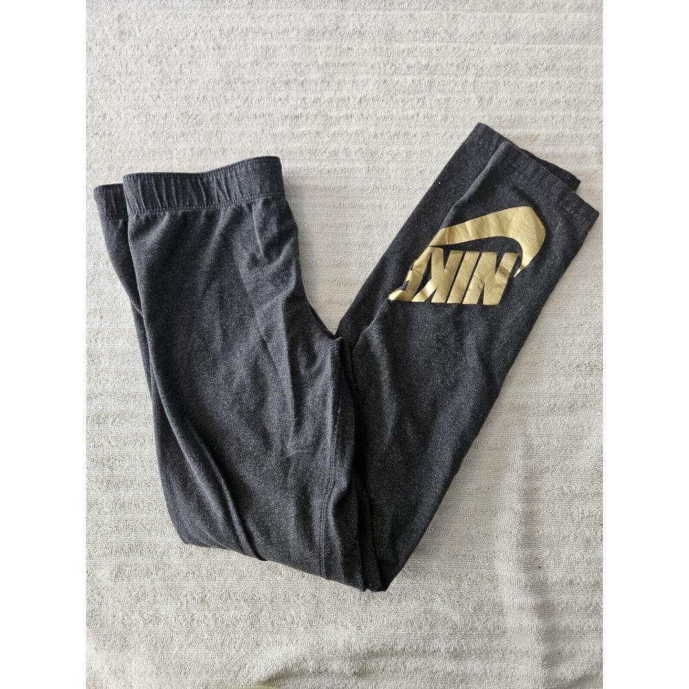 Nike Sportswear Favorite Girl's Graphic Leggings DB2824-032 NEW No TAGS‎ XL